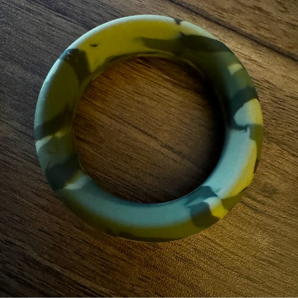 Mens C Ring